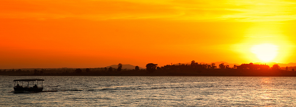 轰炸电话号码网站